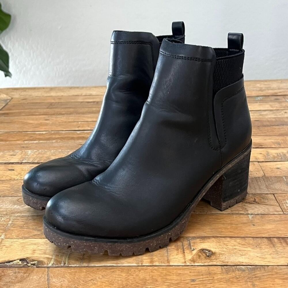 Korks Elsie Black Leather Chelsea Platform Boots Women Size 7.5M